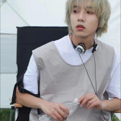 男生头像文艺高冷侧脸高清图片