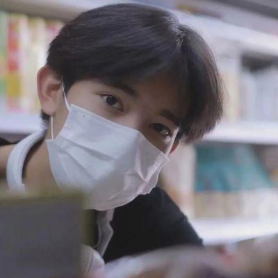 男生头像文艺高冷侧脸高清图片