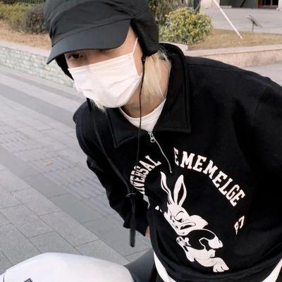 男生头像文艺高冷侧脸高清图片