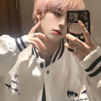 男生真人气质高级头像图片