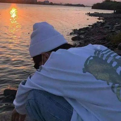 帅气男生头像挡脸,高清好看的男生头像真人帅气挡脸图片