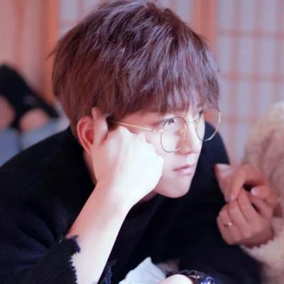 2024年最火情侣头像真人一男一女图片