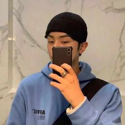 帅气男生头像挡脸,高清好看的男生头像真人帅气挡脸图片