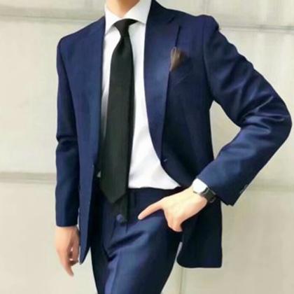 成熟稳重不露脸的西装头像男生图片