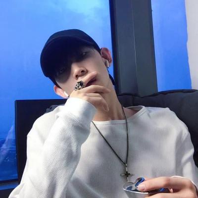 独一无二！男生头像，展现你的独特魅力！