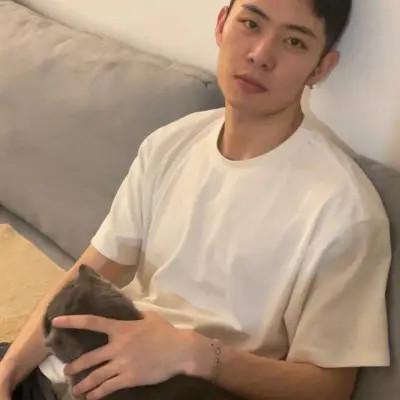 手机头像男生2024最新款下载