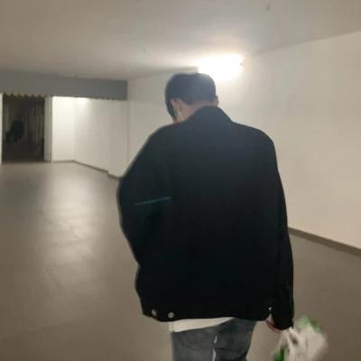 独一无二！男生头像，展现你的独特魅力！