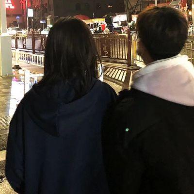 真人情侣头像高清图片不露脸