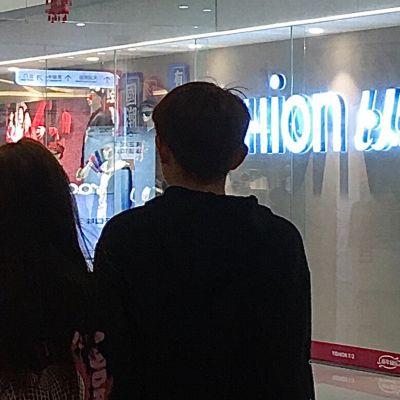 真人情侣头像高清图片不露脸