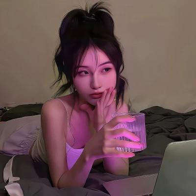 高级感不俗气的微信高清情侣头像 情侣专用