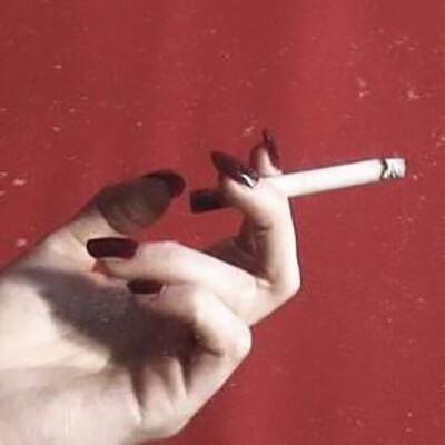 不良少女抽烟头像图片