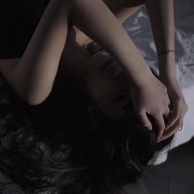 好看又丧女生头像图片大全