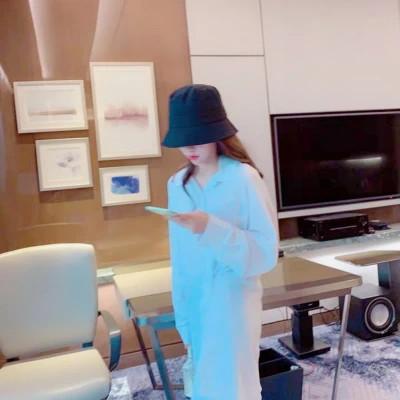 美女戴帽子头像图片大全