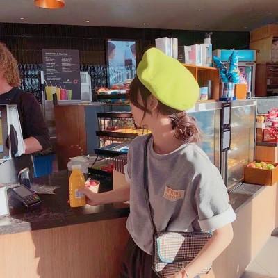 美女戴帽子头像图片大全