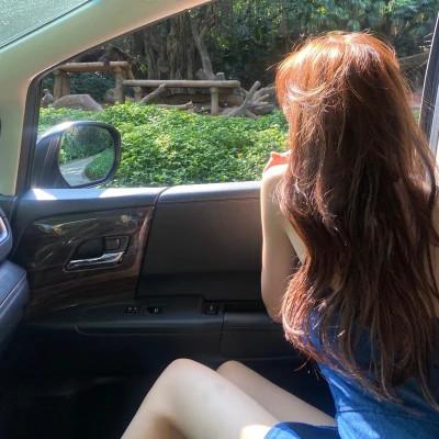 女生迷人漂亮微信头像