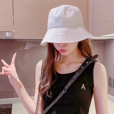 美女戴帽子头像图片大全